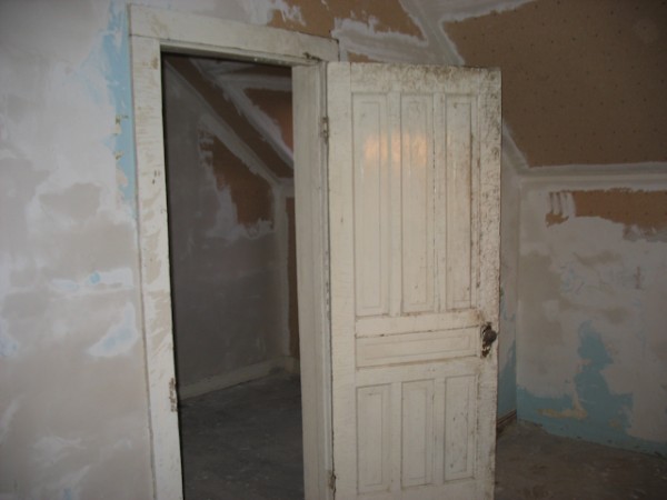 dollhouse project before photo