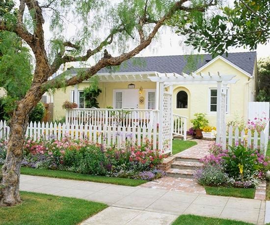 Little Yellow Houses