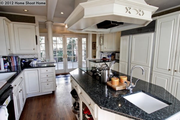Curb Appeal Home - Charming 