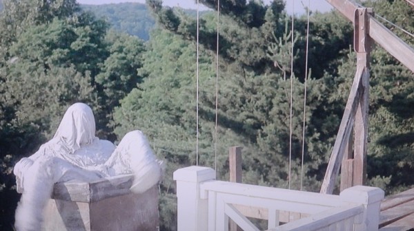 scaffold scene from The Money PIit