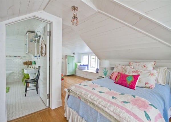 Upstairs bedroom and bathroom
